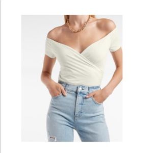 Body Contour ruched tee
